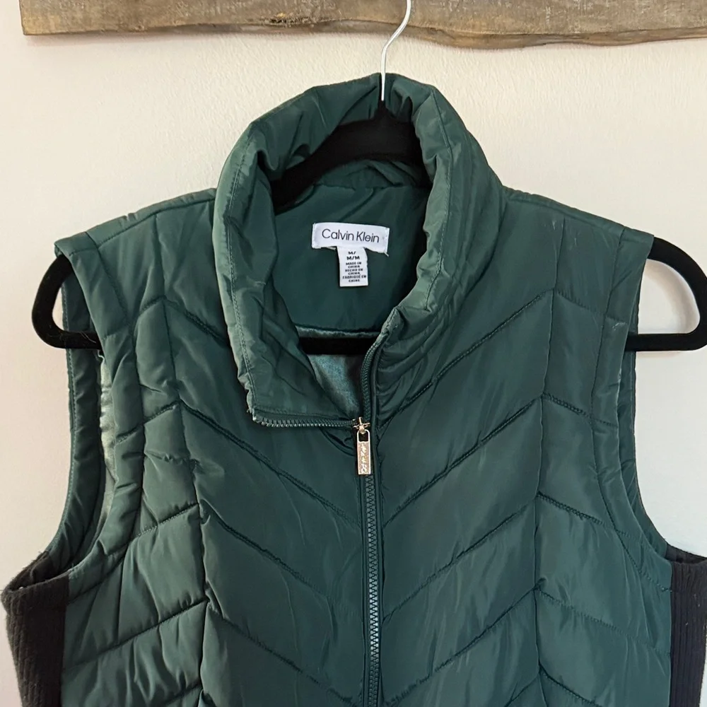 Calvin Klein Women's Dark Green Quilted Vest - Picture 2 of 5